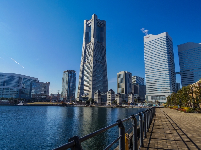 横浜での散骨の手続き